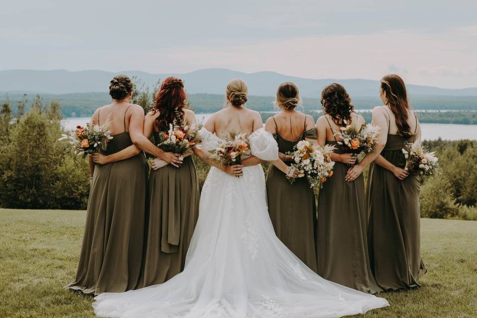 Bridesmaids - Wedding Wonder