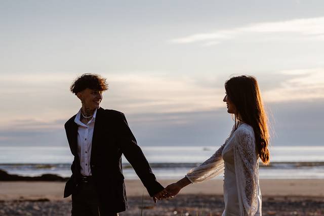 Golden hour Washington wedding