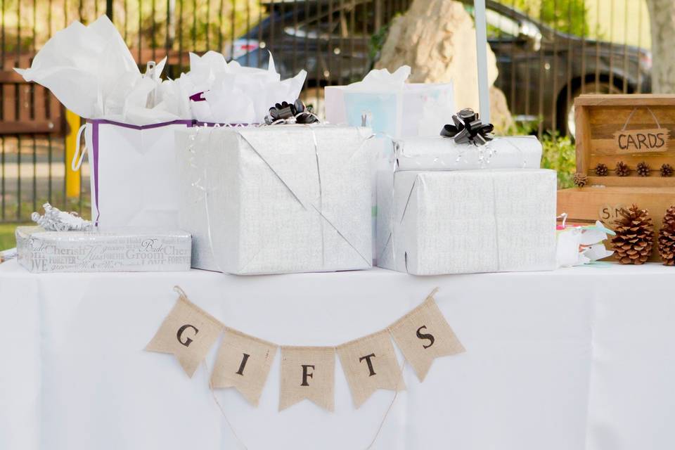 Gift table