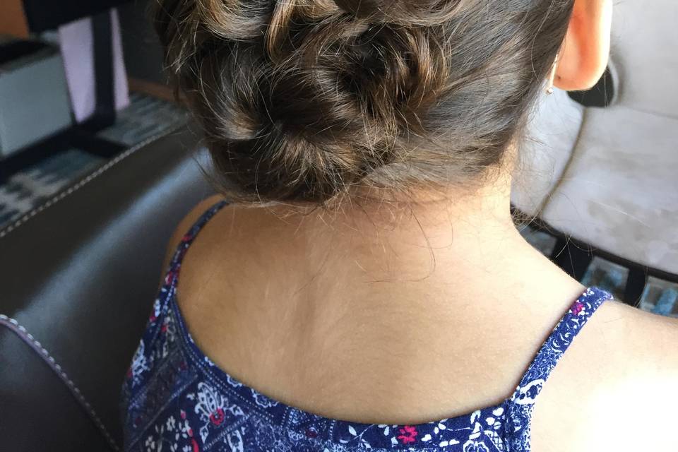 Flower girl hair side braid