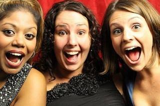 Forever Smiles Photo Booth Rentals