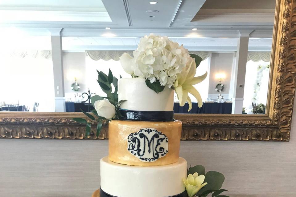 Gold and navy wedding