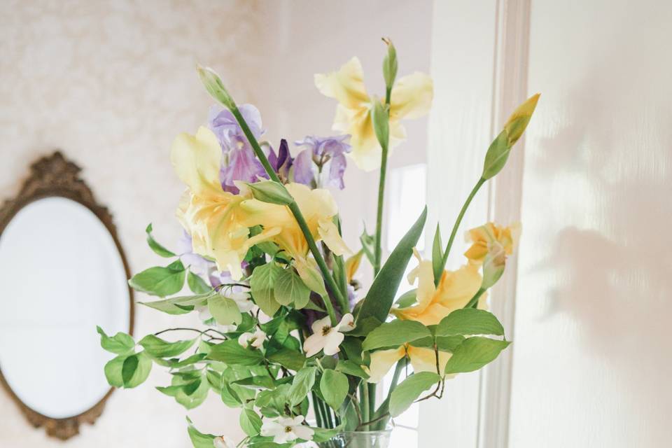 Brightening bouquets