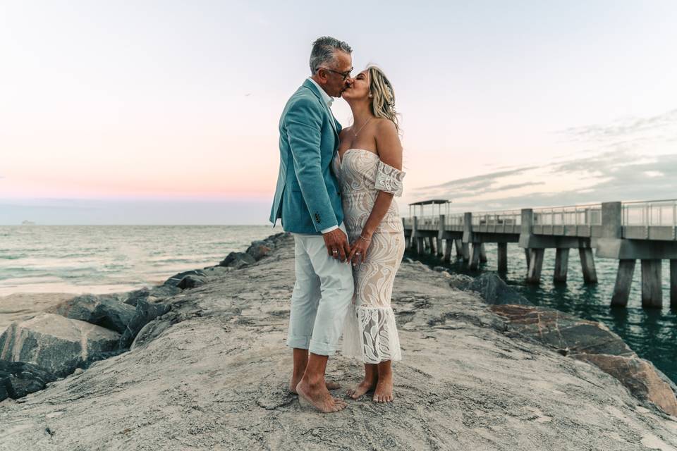 Elopement in South Beach