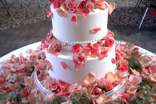 Wedding cake with pink flowers