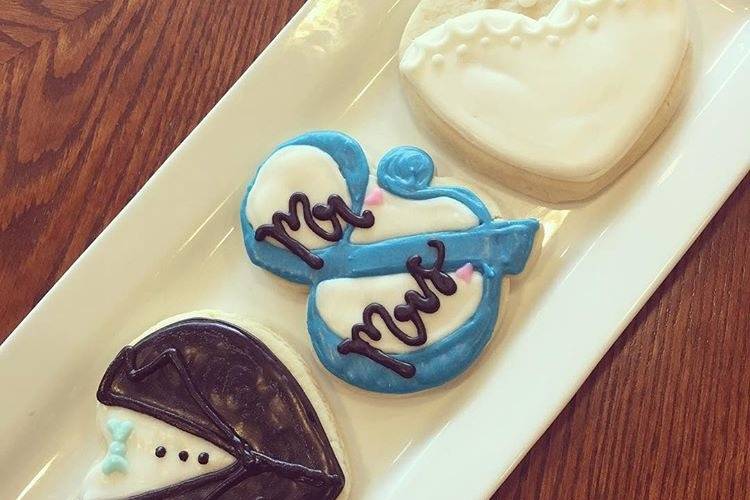 Heart shaped wedding cookies