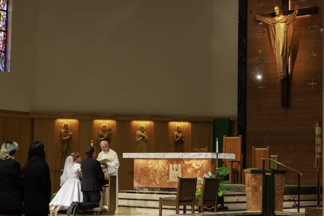 Manhattan Beach church wedding
