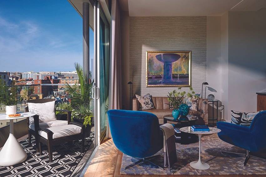 Signature Terrace Suite