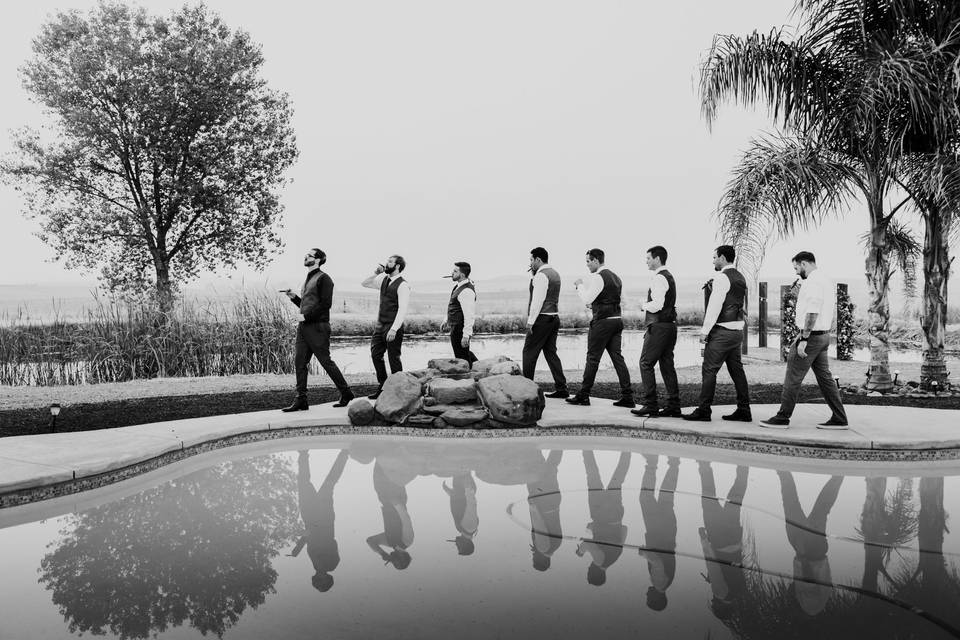 GROOMSMEN