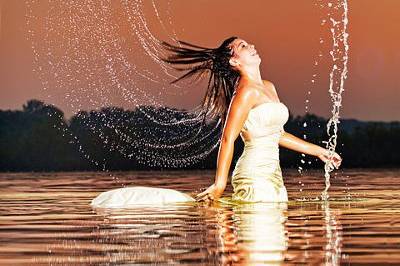 Moonwell Photography
