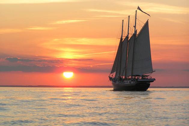 Yorktown Sailing Charters