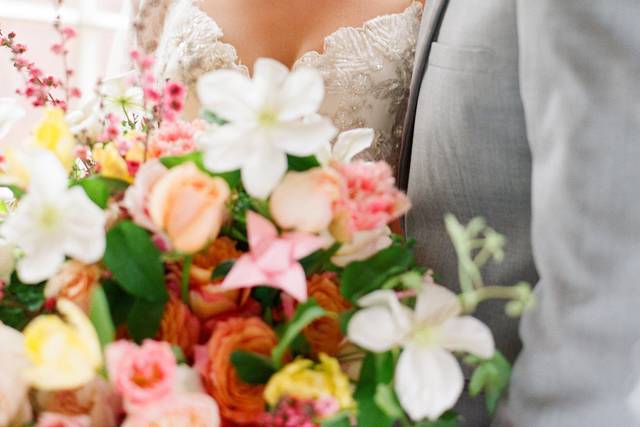 The 10 Best Wedding Dresses in Denver - WeddingWire