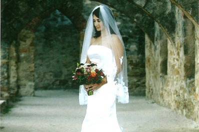 Bride in the gardens