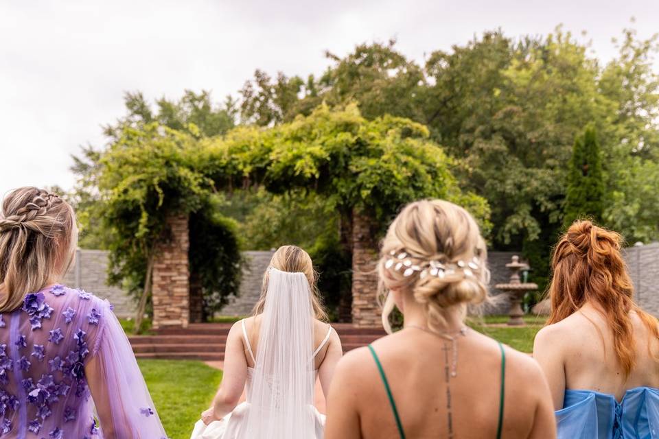 Bride and Bridemaids