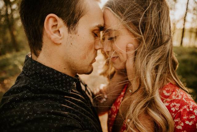Adventurous engagement shoots