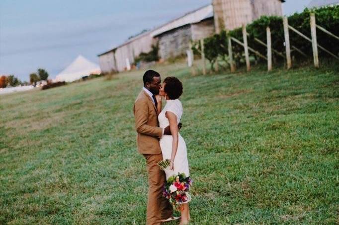 Kiss in a farm