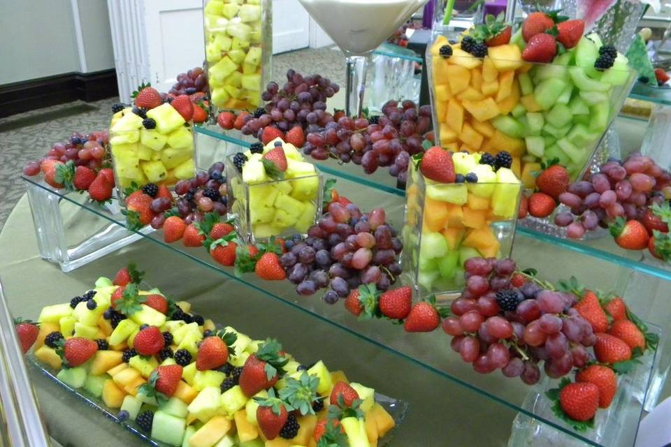 FRUIT DISPLAY