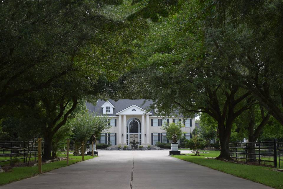 The Oaks of Graceland