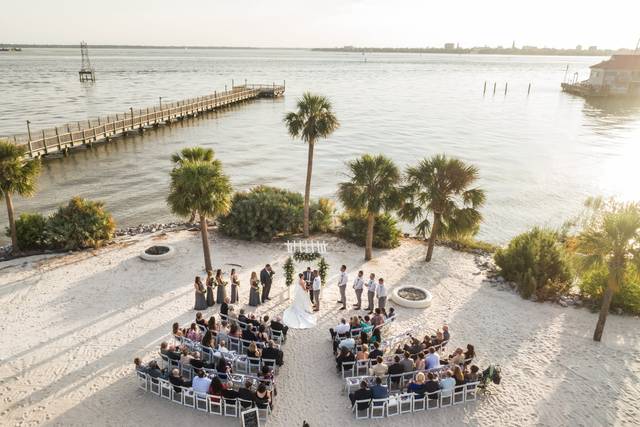 Charleston Harbor Resort & Marina