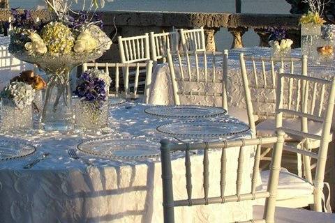 A Touch f Class Linen