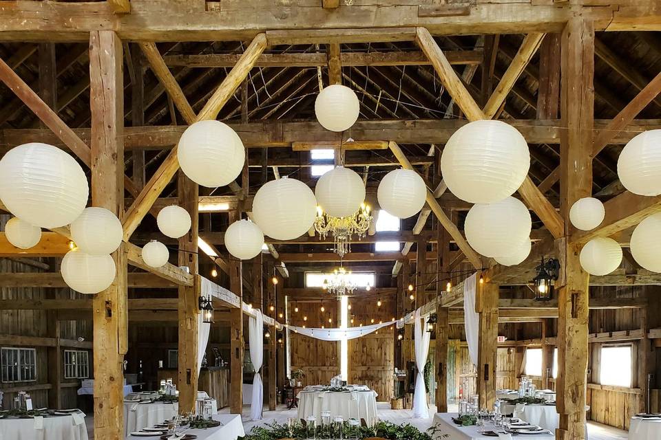 Reception in the barn