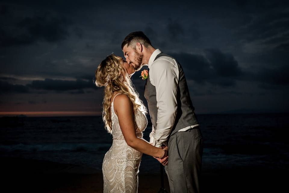 Cristian Pou Photography - Photography - Puerto Vallarta, MX - WeddingWire