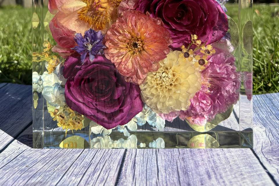 preserved bouquet flowers
