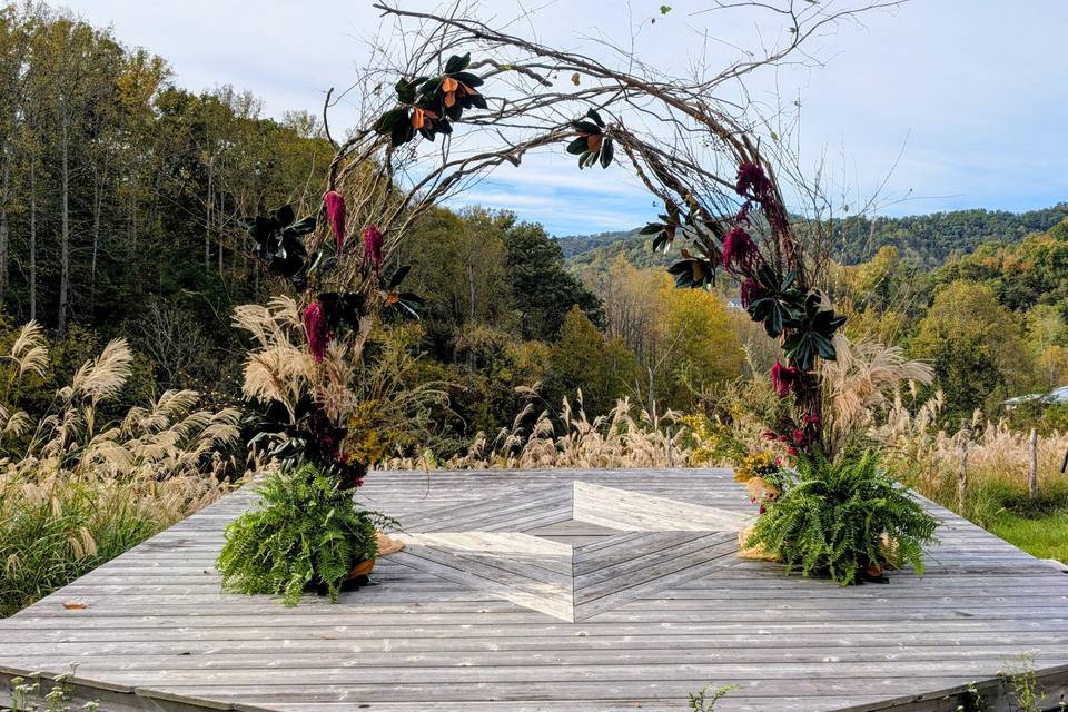 Ceremony arch