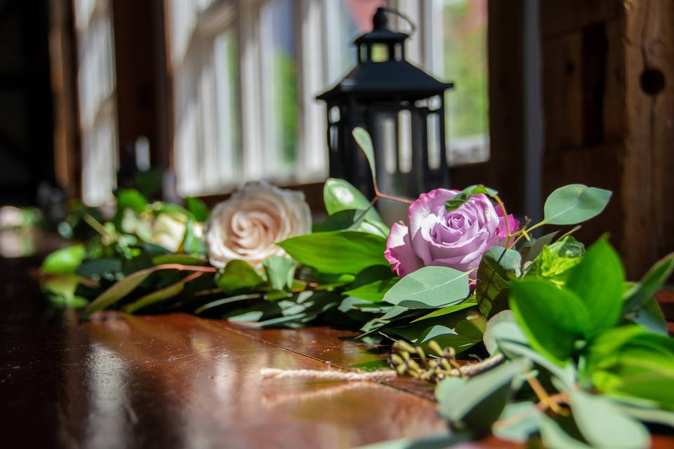 Garland tablescape