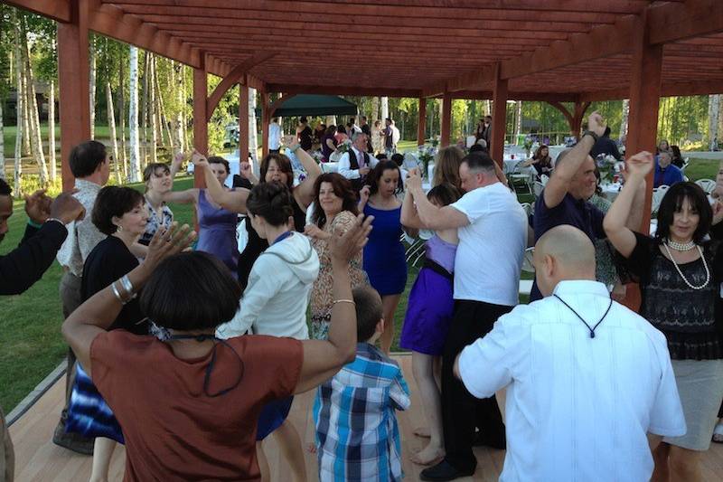 Open dance floor - settler's bay golf course at the albatross