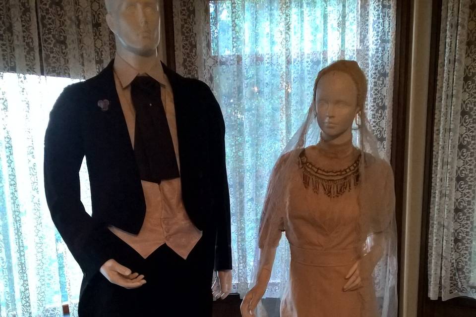 Antique wedding attire