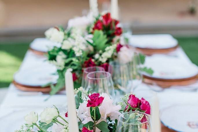 Table details with candles
