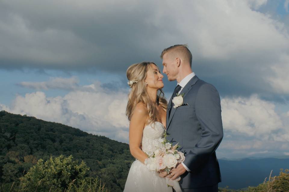 Couple at Overlook Barn