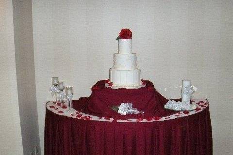 3 layered wedding cake