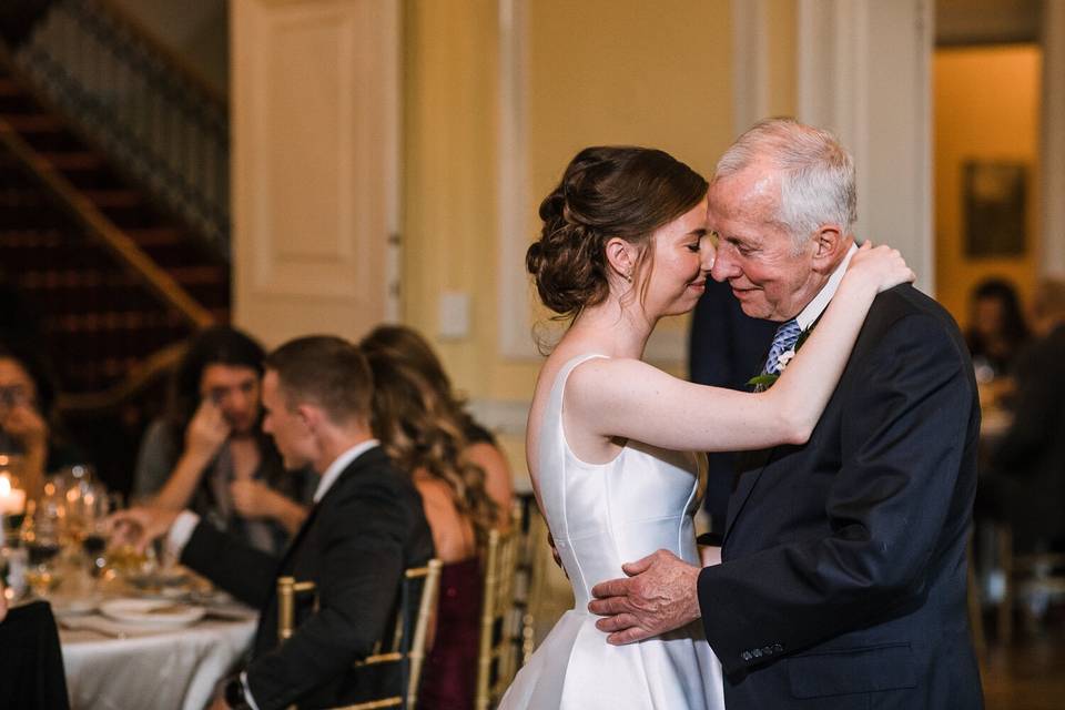Daddy-daughter dance