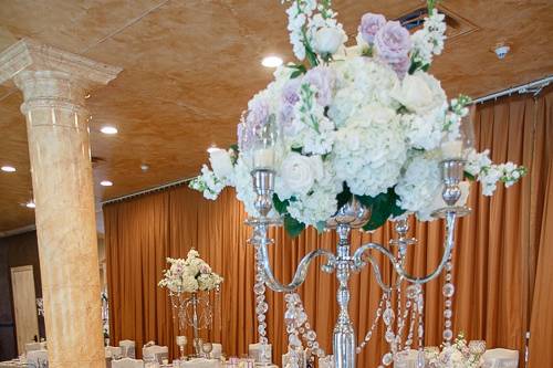 White flower centerpiece