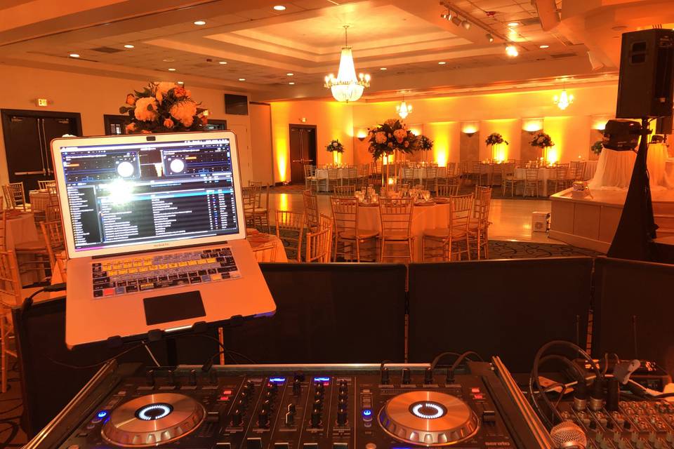 Dj Booth