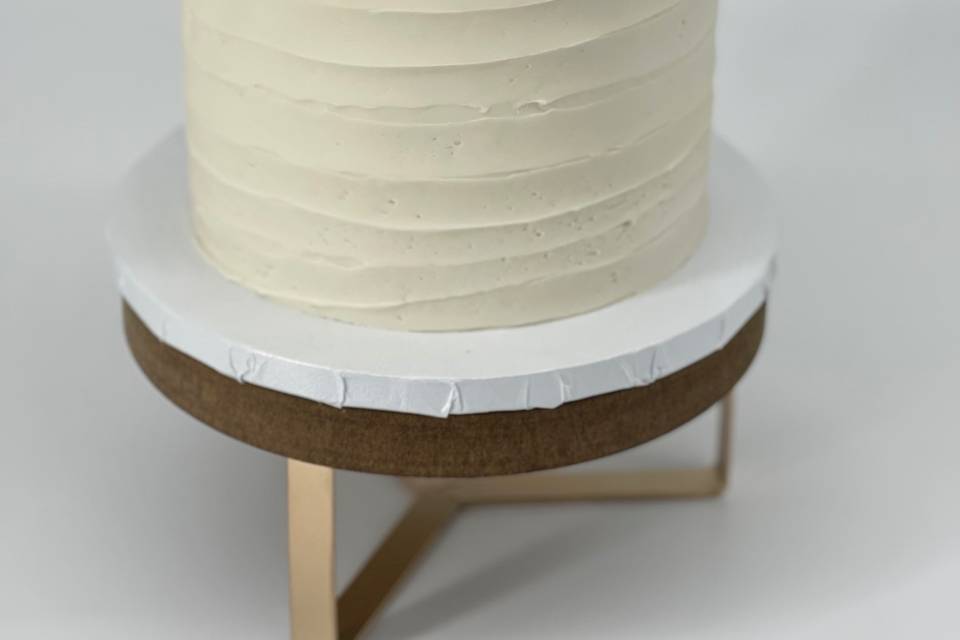 Textured Cutting Cake