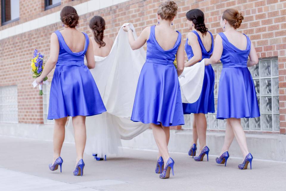 Bride with Bridesmaids