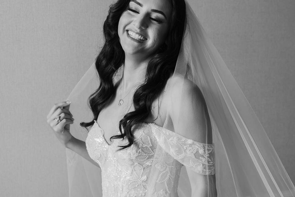 A beautiful bride.