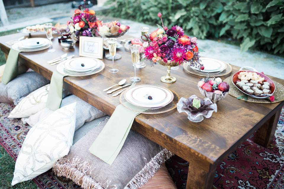 Rustic reception table