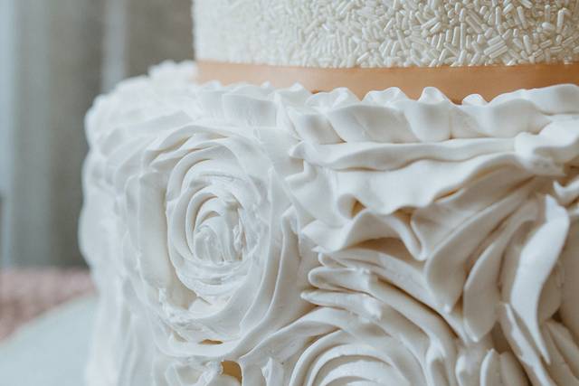 Black + Gold Wedding Bundle | Sugar Flowers By Kelsie Cakes