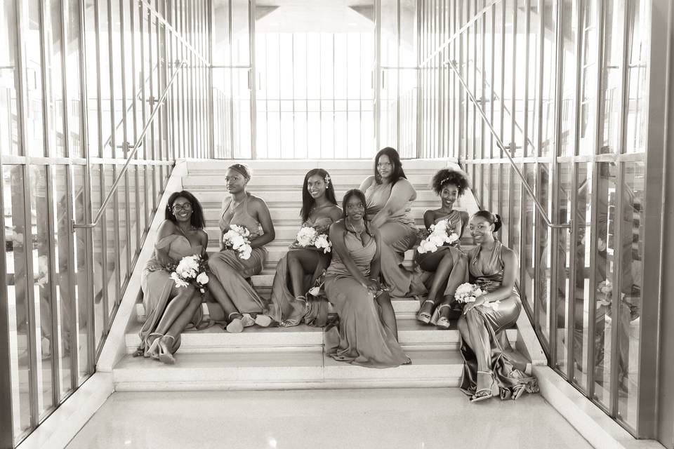 Bridesmaid Photo Op!