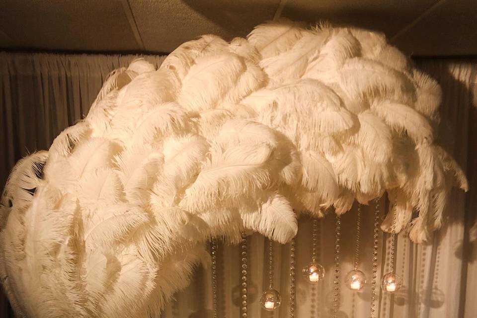 Feather Crescent