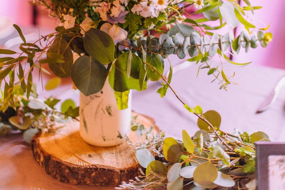 Table Setting, Spring Bright
