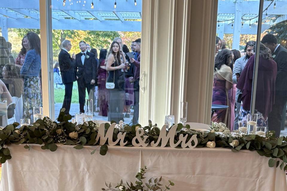 Sweetheart table