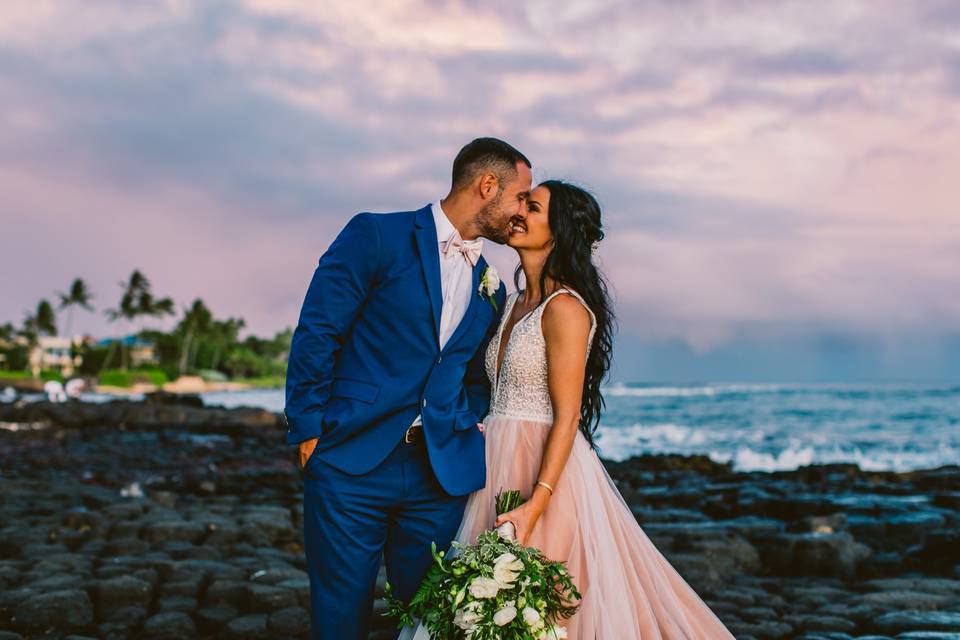 hawaii beach house wedding