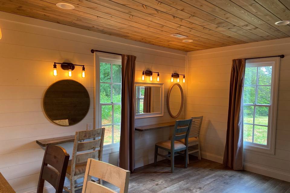 Bridal Cabin Vanity Area