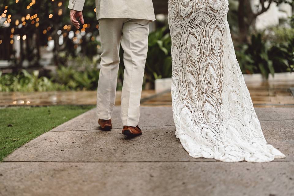Bride and Groom Hawaii Dress