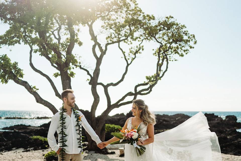 Bride and Groom Hawaii